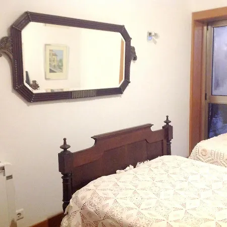 2 Bedrooms House With Furnished Garden And Wifi At 6 Km Away From The Beach בית נופש *